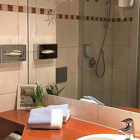 Zum Weißen Roß 3*