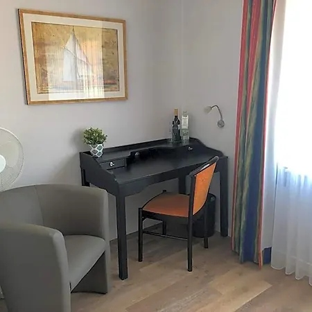 Marc5 Hotel Cadenberge 3*